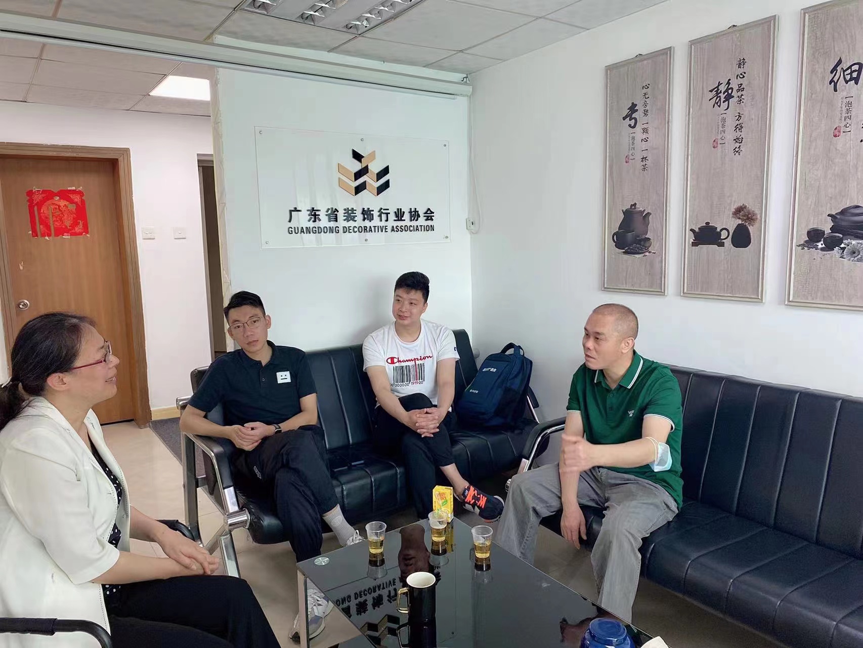 聚焦企业发展,研讨协会建设 ——秘书处与协会理事单位浙江伟星新型建材股份有限公司、广东优鼎装饰设计工程有限公司和广州名鸿装饰设计工程有限公司 ...